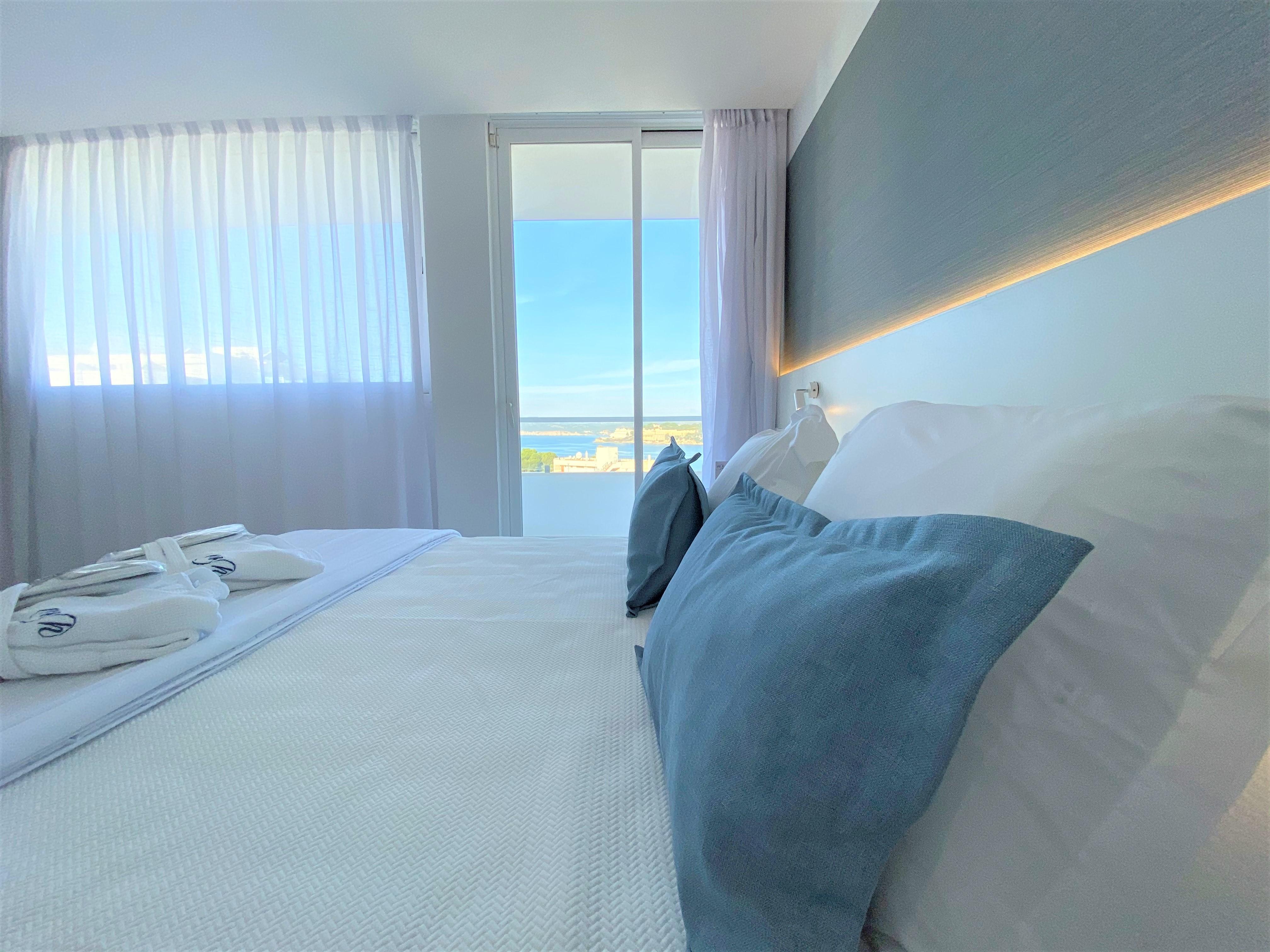 Reverence Life Hotel - Adults Only ซานตาปอนซา ภายนอก รูปภาพ